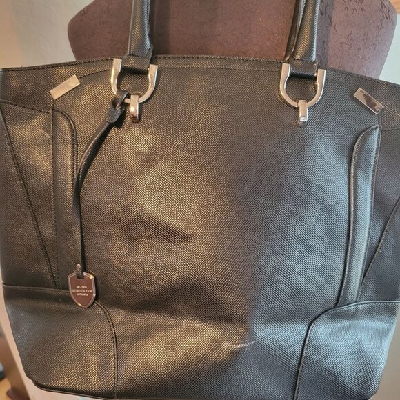 Michael Kors Saffiano Leather Tote Bag With Dual Handles & Silver Hardware - Bla - Picture 10 of 15